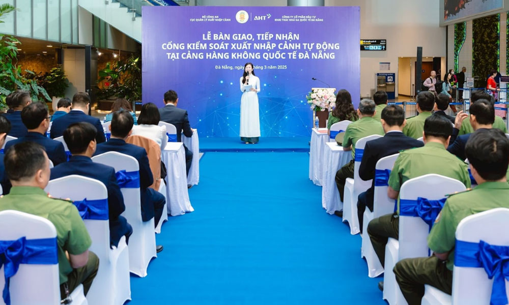 Sân Bay Quốc Tế Đà Nẵng Tiên Phong Tự Động Hóa 100% Quy Trình Xuất Nhập Cảnh